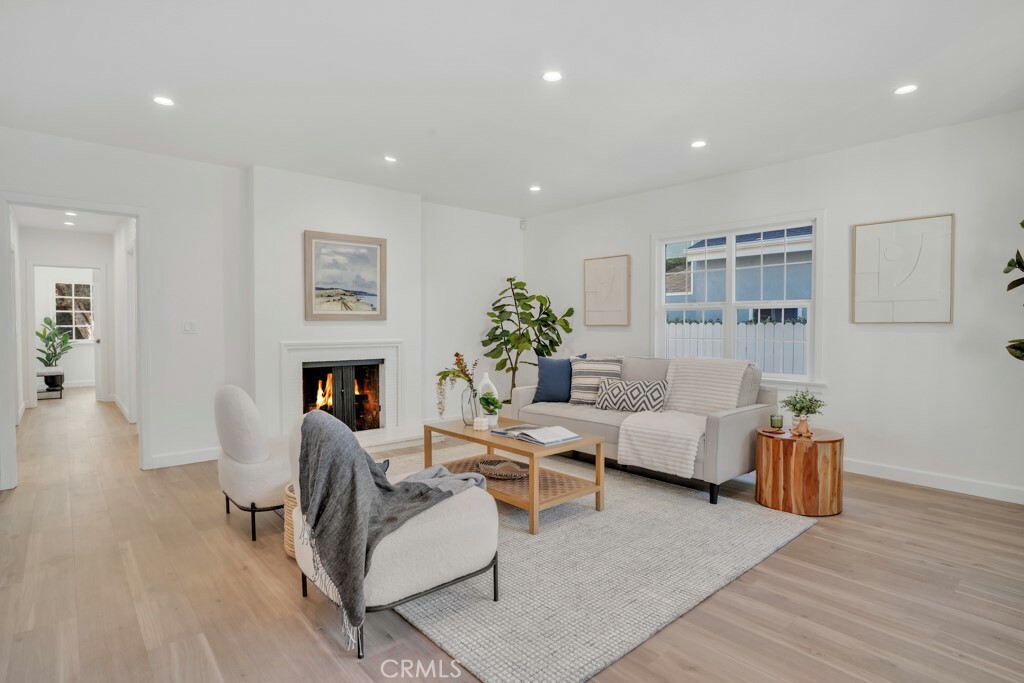 Property Photo:  10588 Cushdon Avenue  CA 90064 