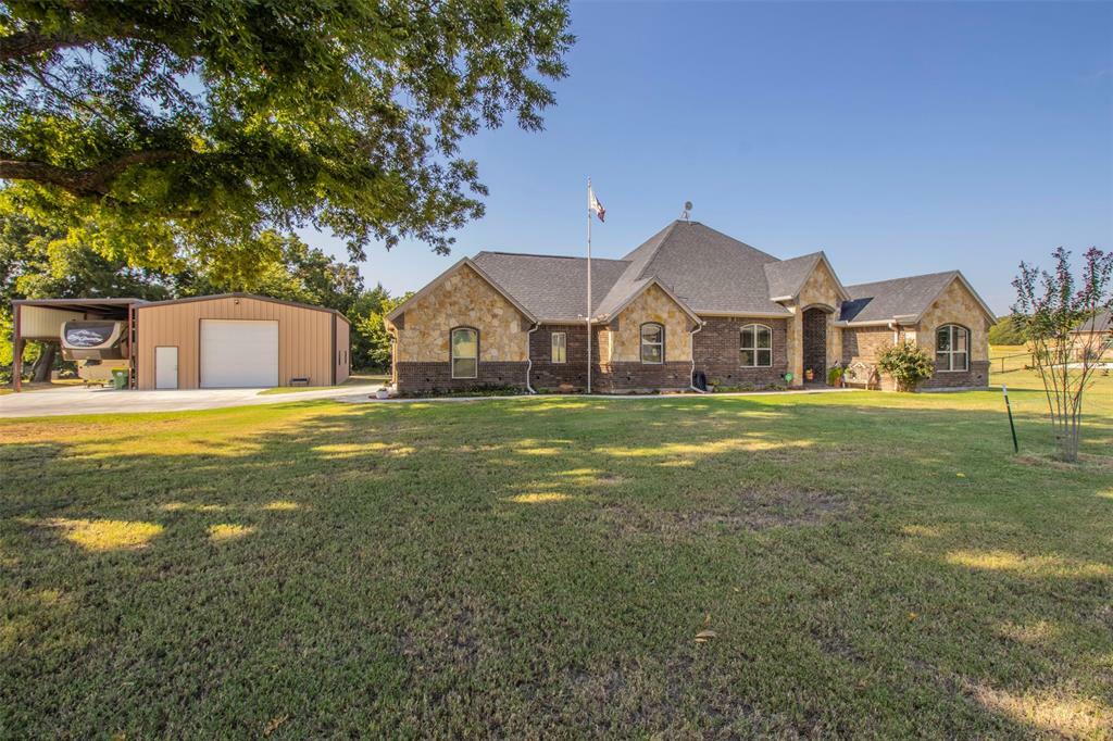 Property Photo:  116 Lucy Kirk Lane  TX 76082 