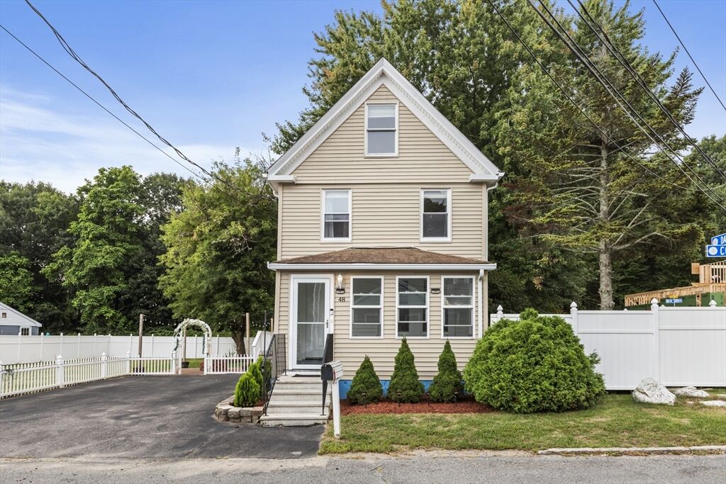 Property Photo: 48 Conant Rd MA 01702