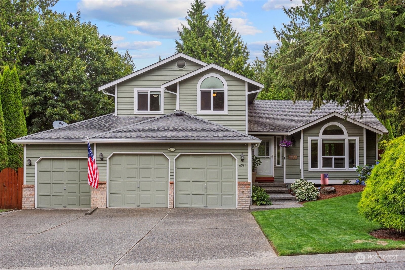 6921 Noble Drive  Arlington WA 98223 photo