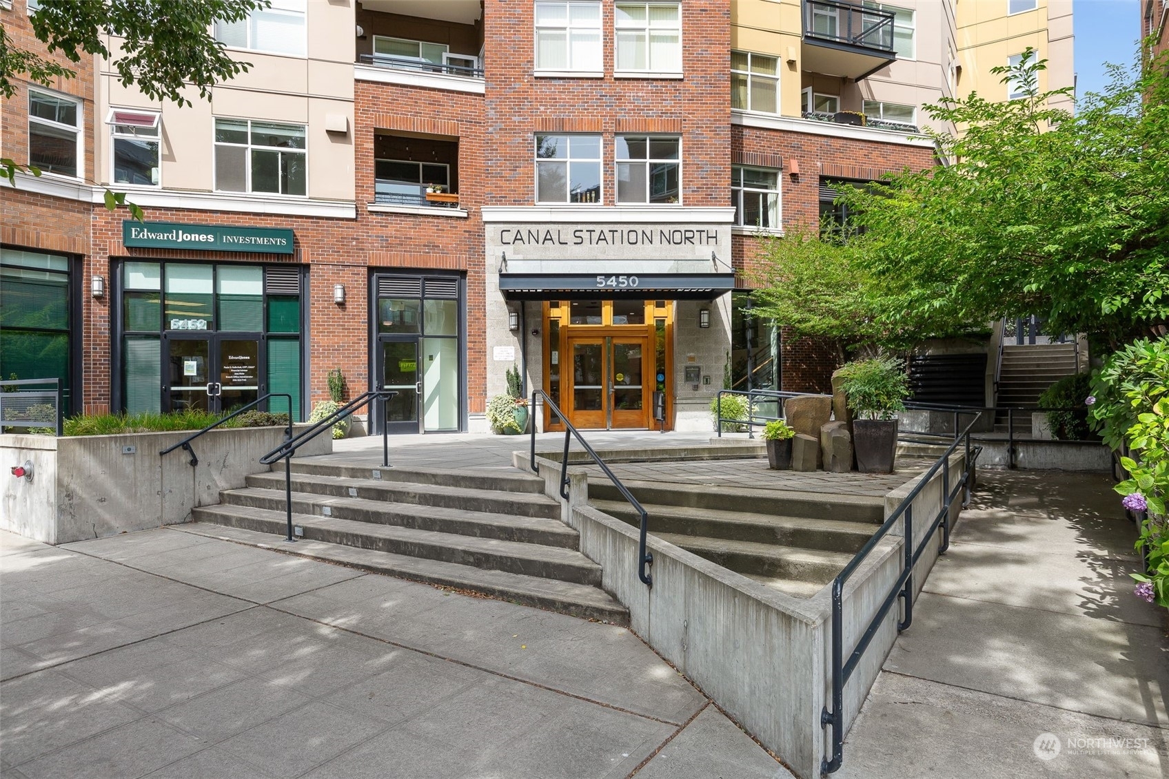 Property Photo:  5450 Leary Avenue NW 441  WA 98107 