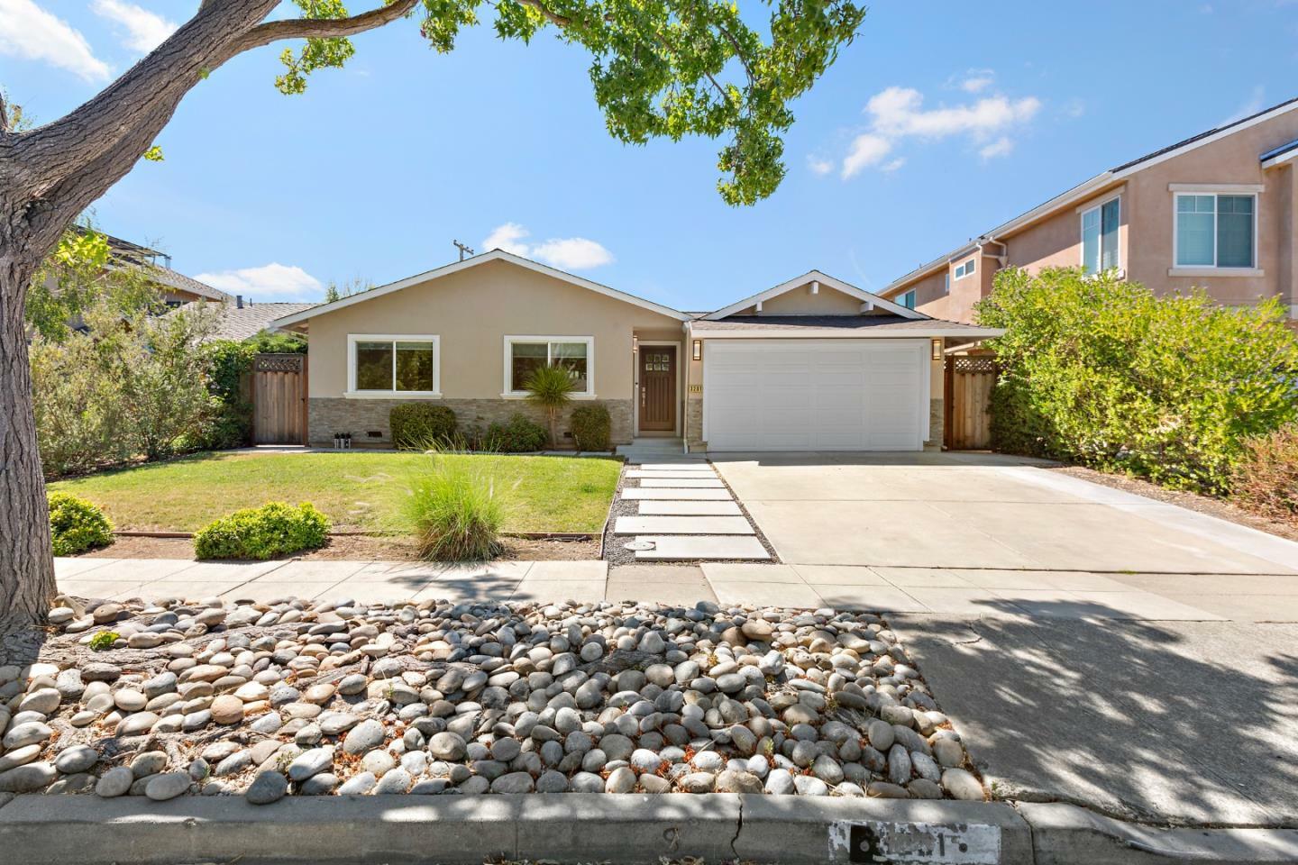 Property Photo:  3201 Taper Avenue  CA 95124 