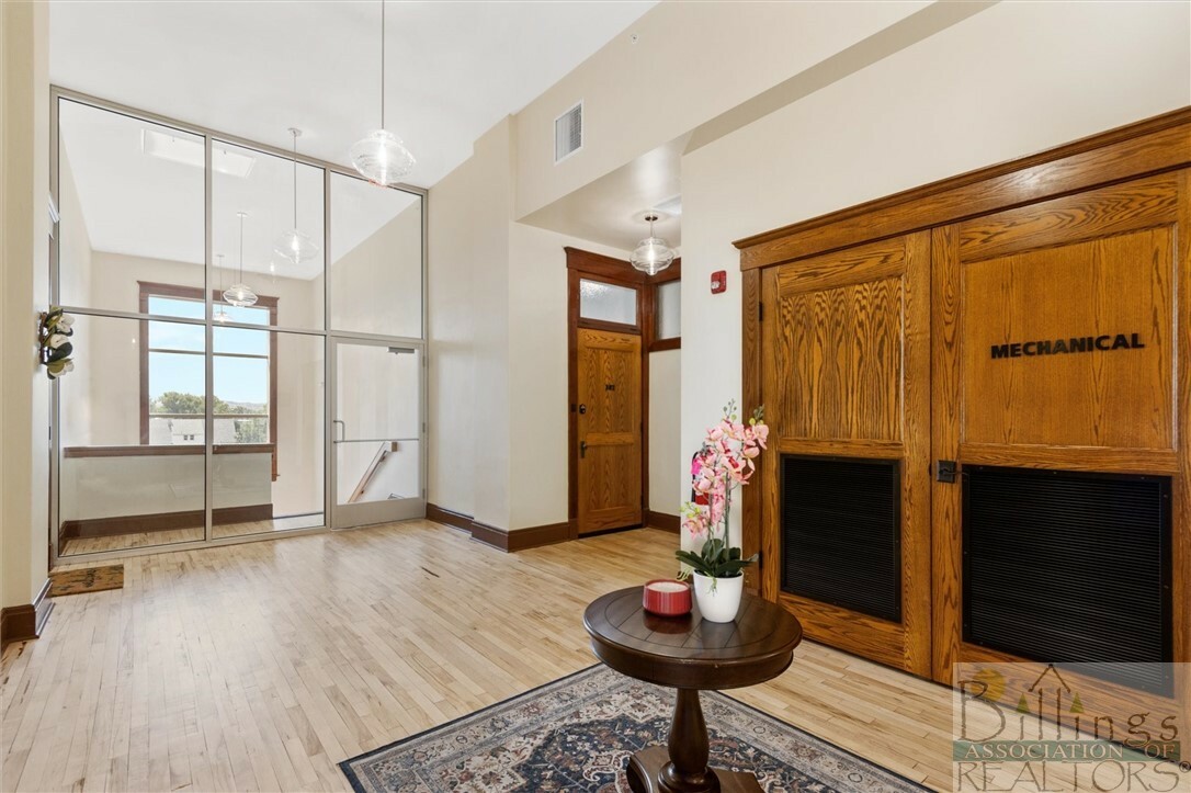 Property Photo:  235 N 32nd Street 302  MT 59101 