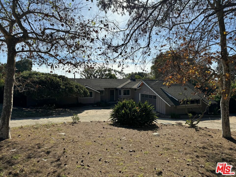 Property Photo:  29242 Sea Lion Pl  CA 90265 