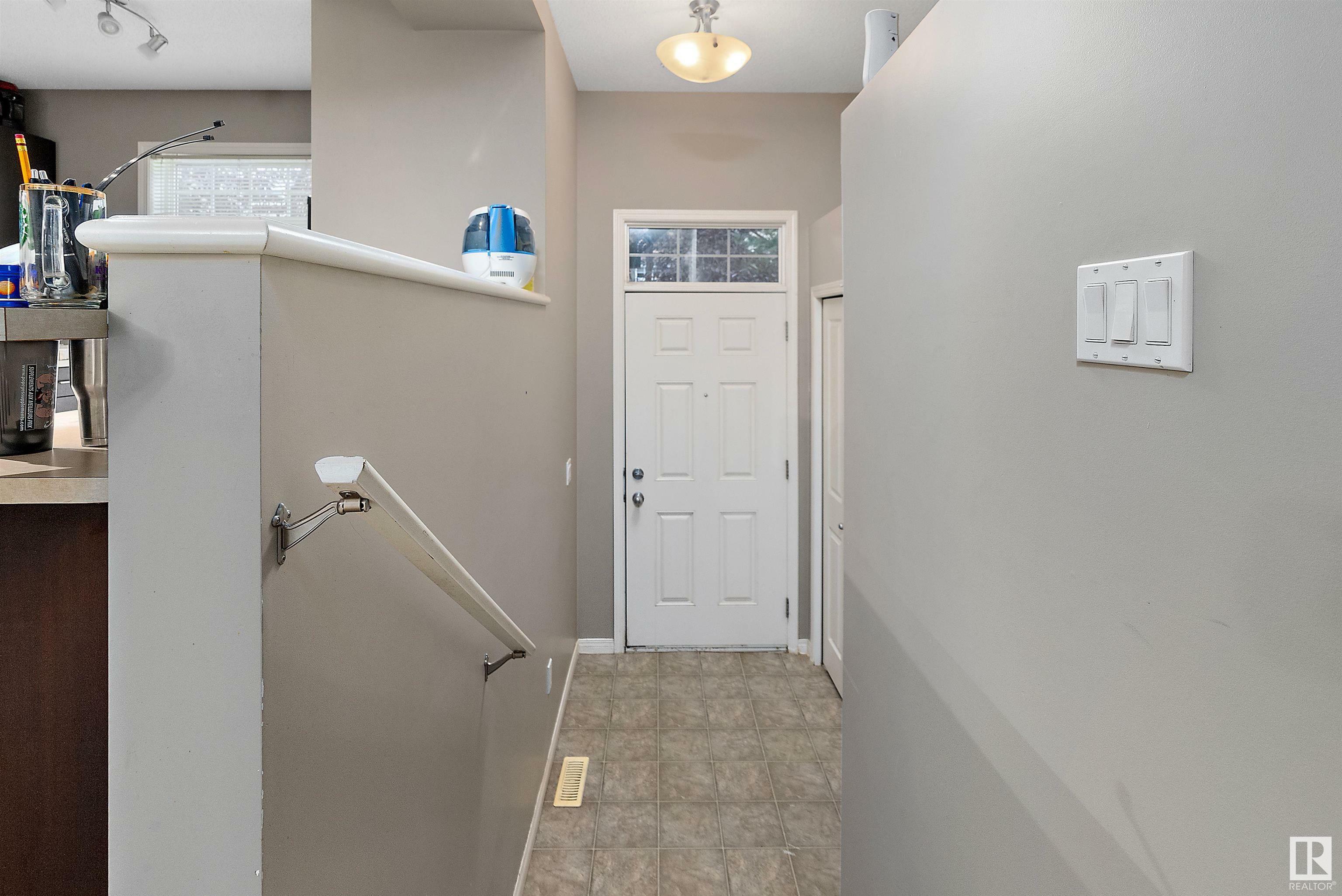 Property Photo:  465 Hemingway Road NW 22  AB T6M 0J7 