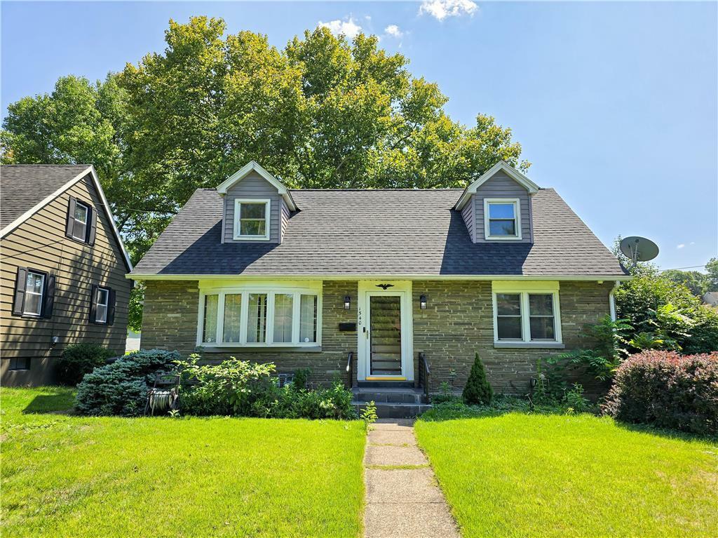 Property Photo: 1540 Bushkill Street PA 18042