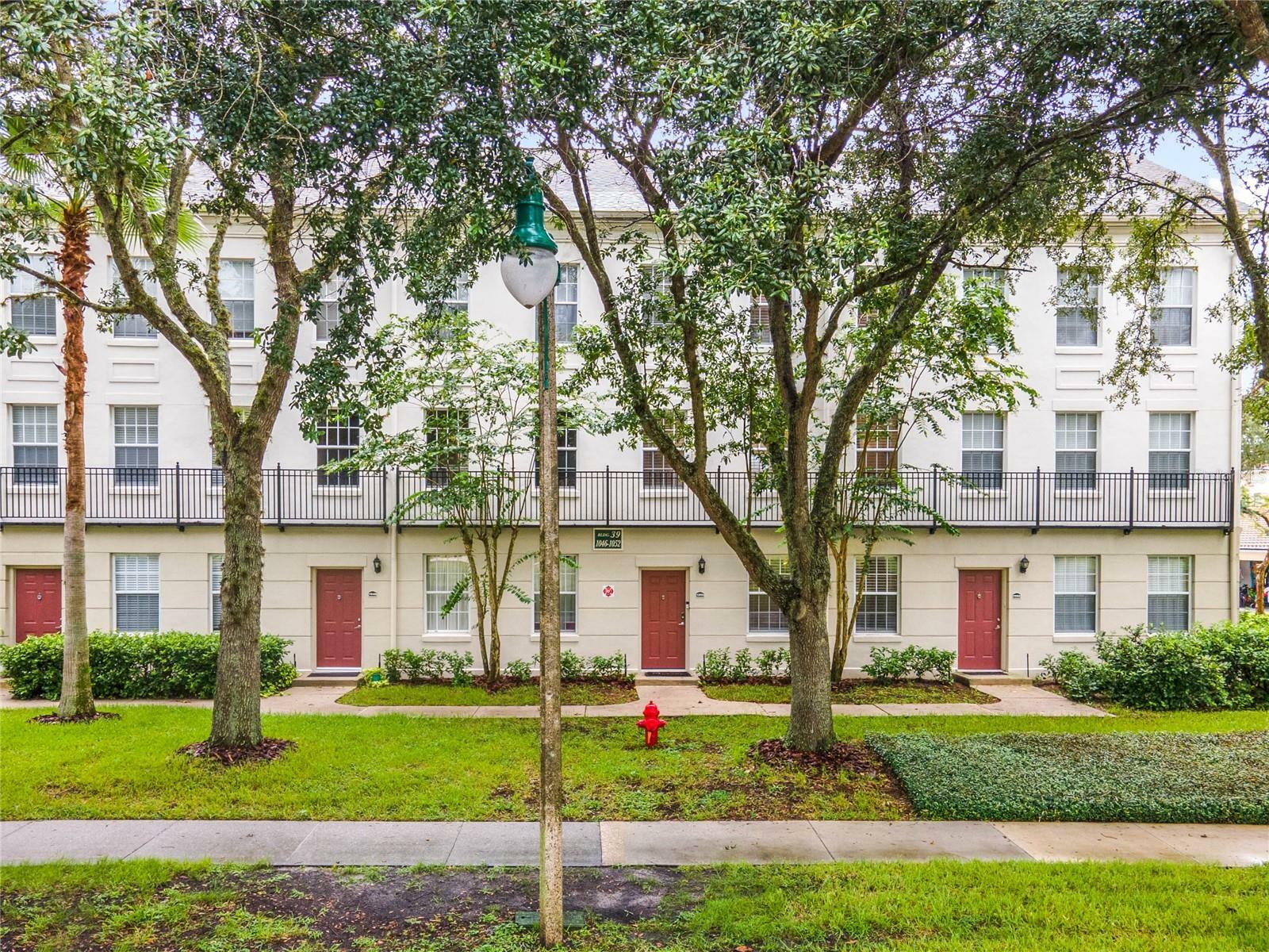 Property Photo:  1050 Waterside Drive 1050  FL 34747 