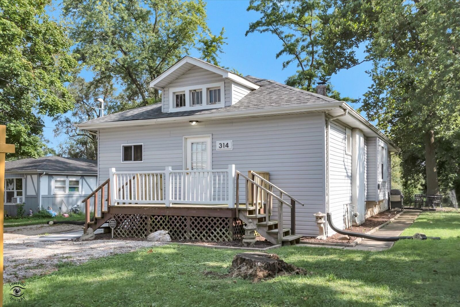 Property Photo: 314 Bruce Road IL 60441