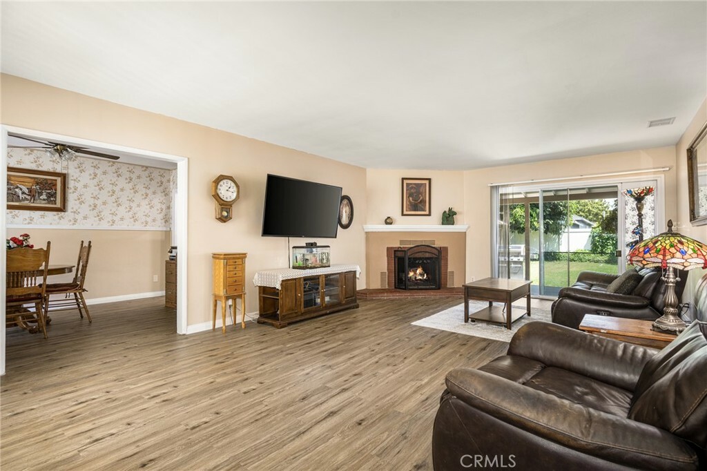 Property Photo:  408 S Indiana Street  CA 92805 