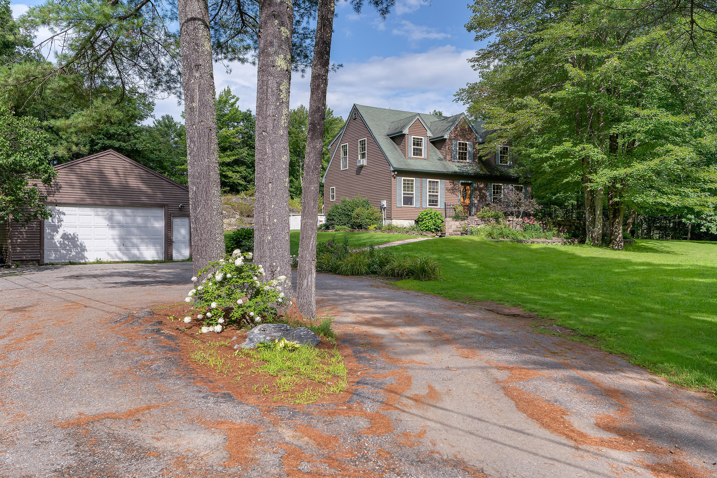 Property Photo: 207 Crowley Road ME 04280