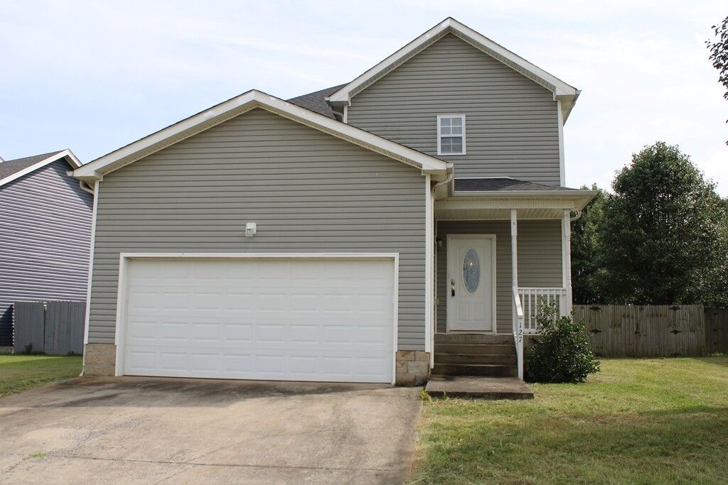 Property Photo:  127 N Cavalcade Cir  KY 42262 
