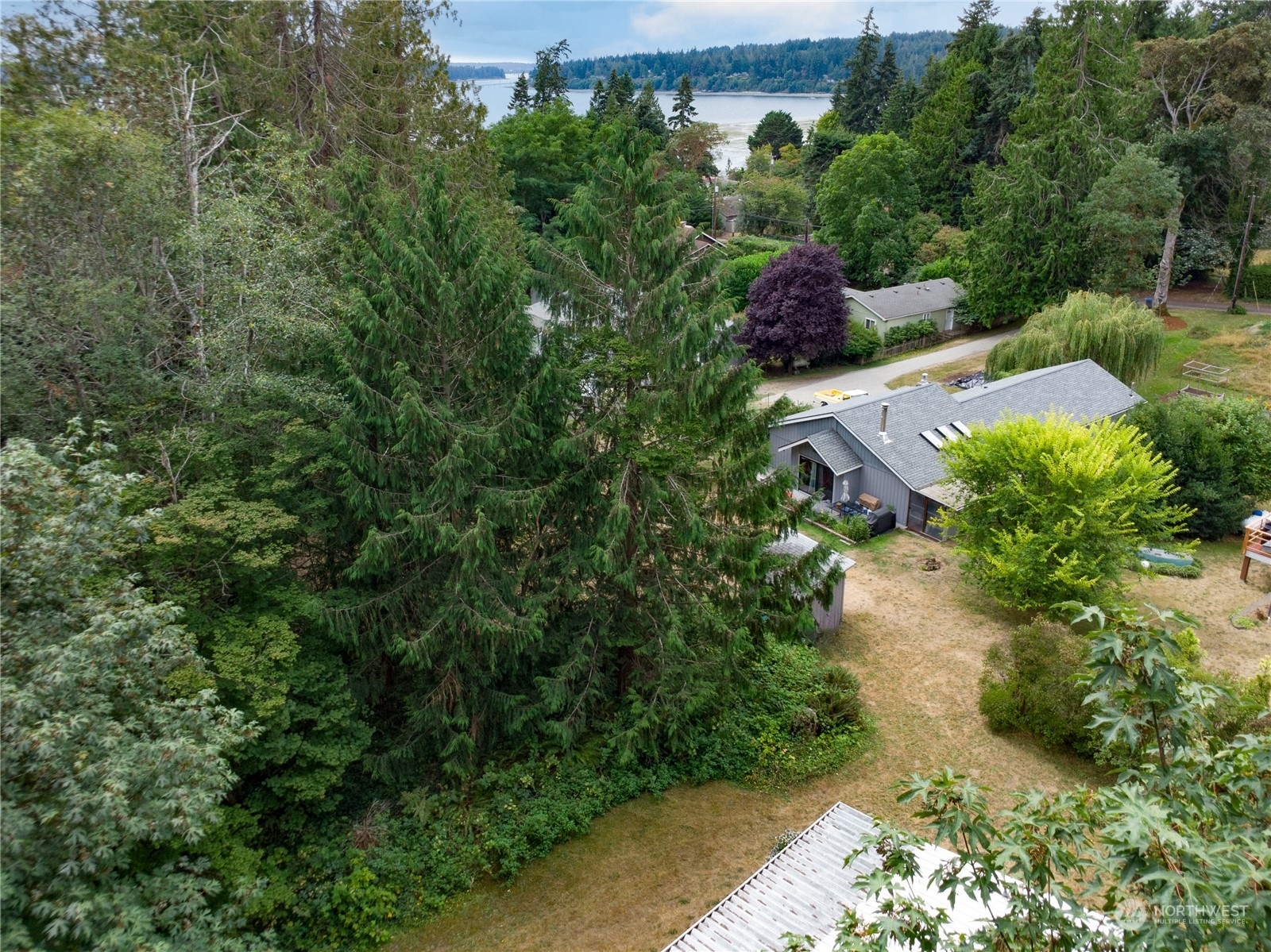 Property Photo:  20588 Western Avenue NE  WA 98342 