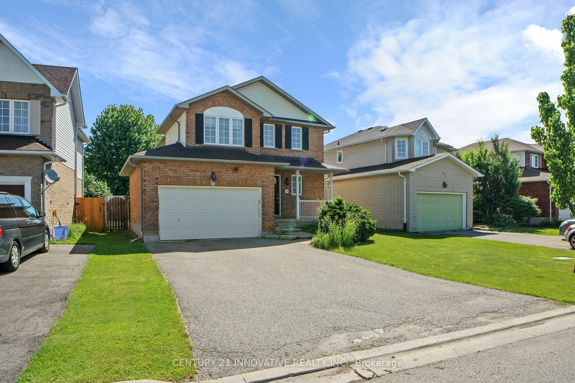 Property Photo:  1910 Dalhousie Cres  ON L1G 8C4 