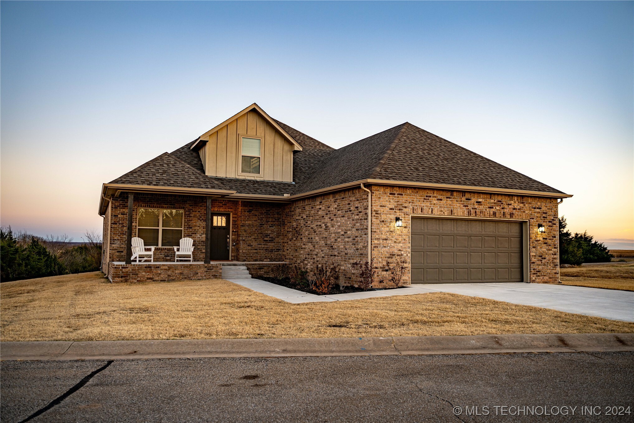 Property Photo:  1119 St Andrews Circle  OK 74023 