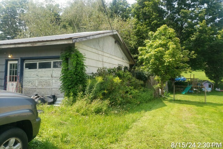 Property Photo:  747 Route 222  NY 13045 