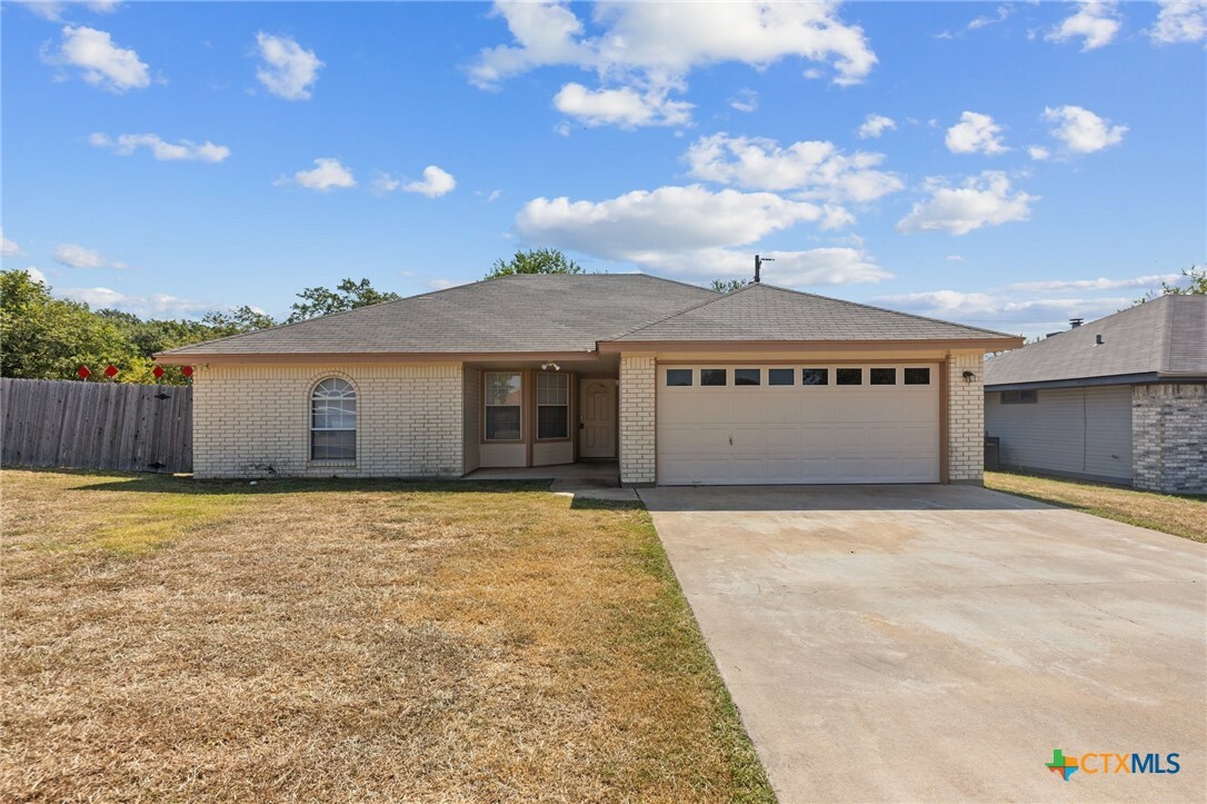 Property Photo:  2610 Schwertner Drive  TX 76543 