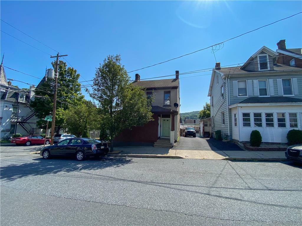 Property Photo:  603 Cherokee Street  PA 18015 