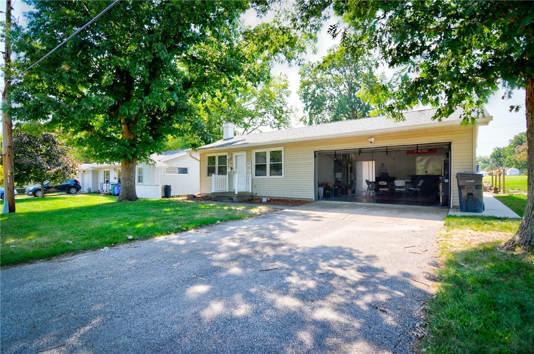 Property Photo:  351 Wiley Drive  IL 62526 