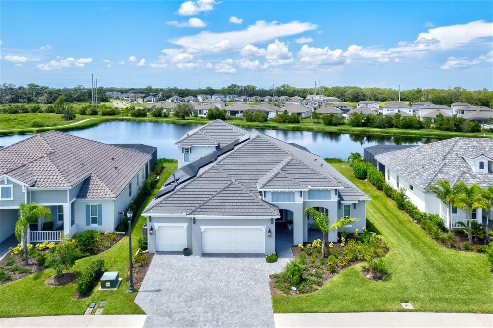 Property Photo:  2553 Paradise Plum Drive  FL 34240 