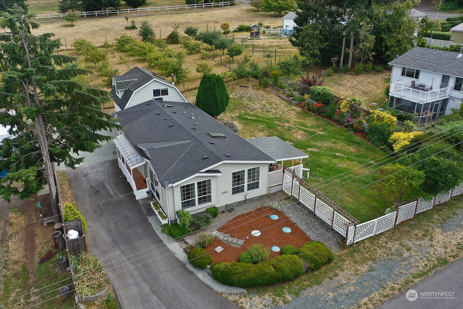 5385  Vinton Avenue  Freeland WA 98249 photo