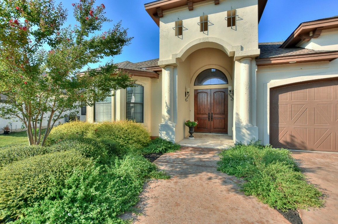 31109 Kingsway Road  Georgetown TX 78628 photo