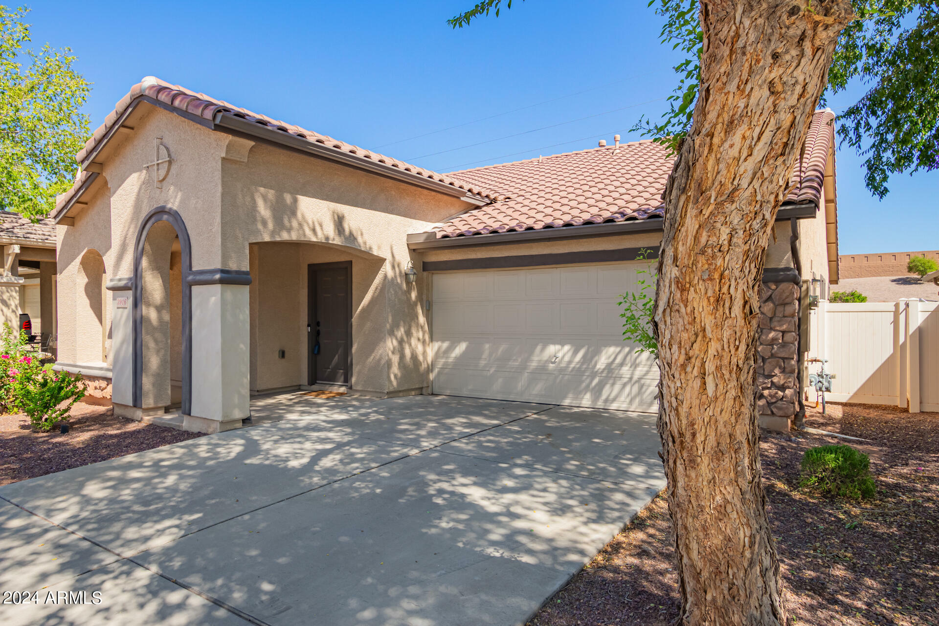 Property Photo:  3916 E Kent Avenue  AZ 85296 