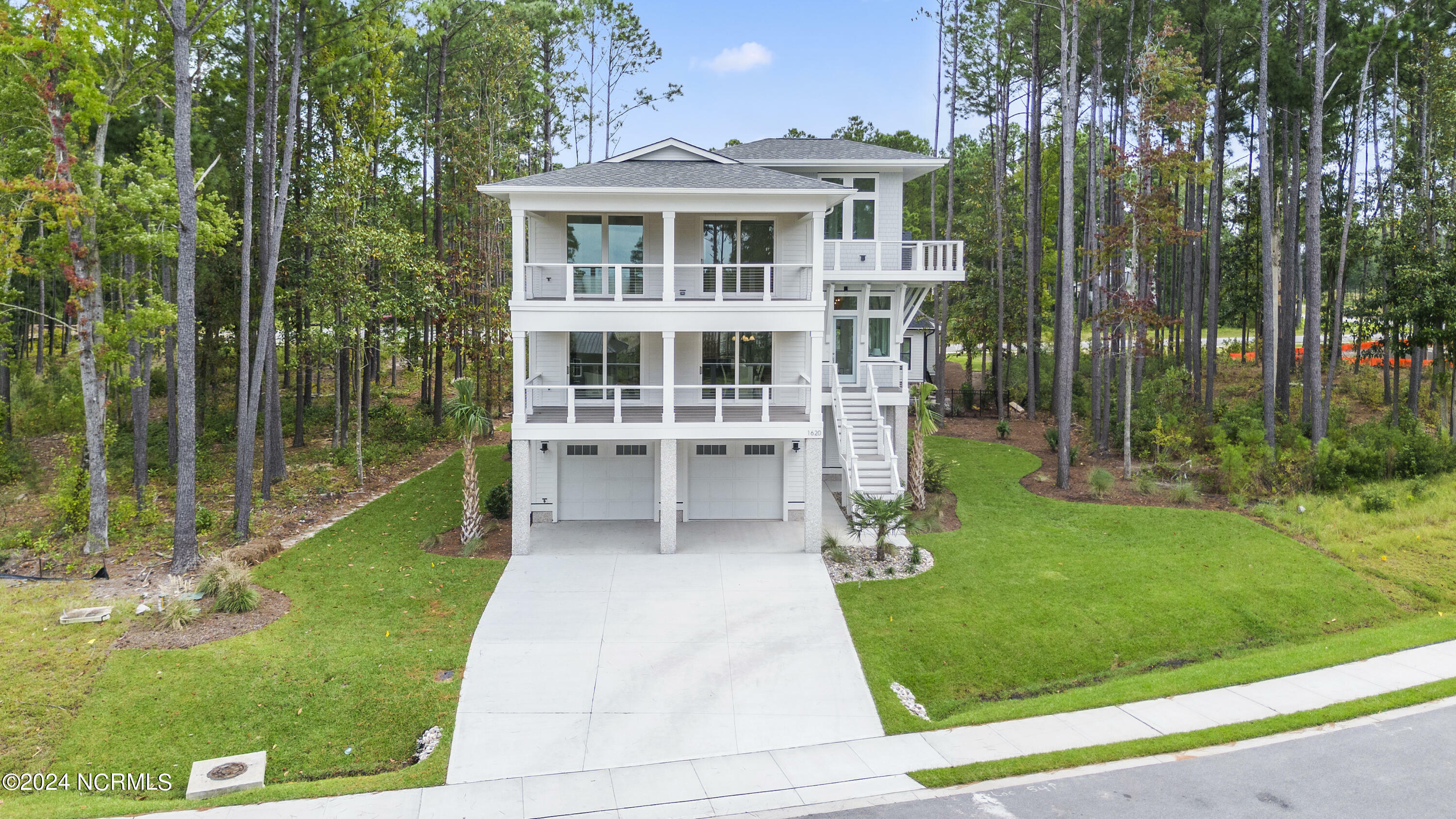 Property Photo: 1620 Riverview Terrace NC 28401