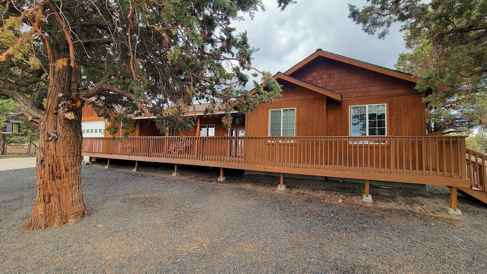 Property Photo: 3825 SE Cherokee Road OR 97754