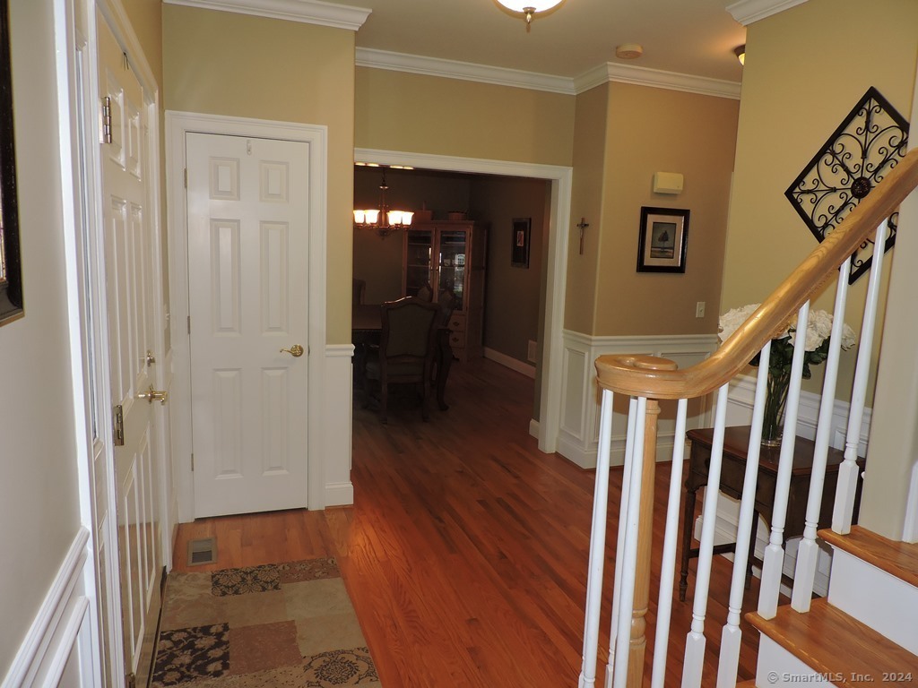 Property Photo:  45 Brightman Circle  CT 06074 