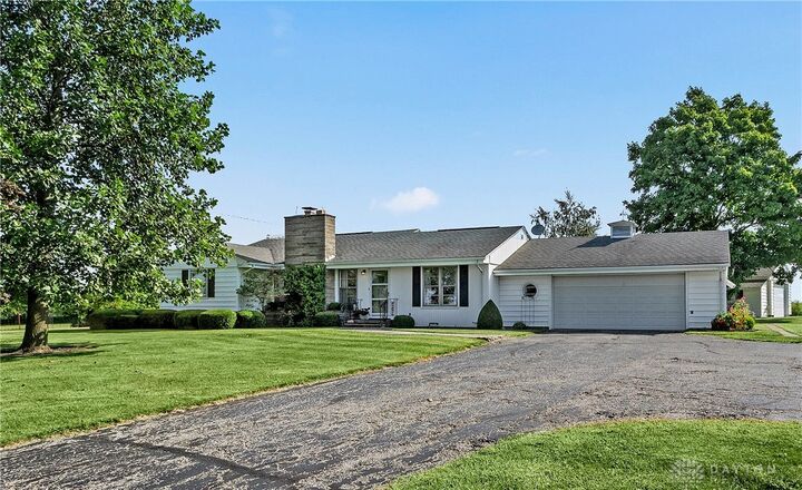 543 N State Route 235  Saint Paris OH 43072 photo