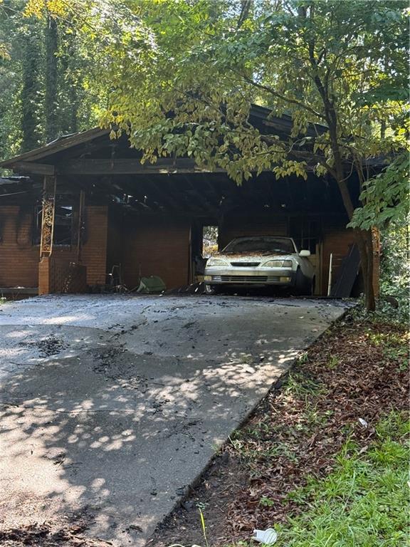 Property Photo: 2364 El Paso Road SW GA 30331