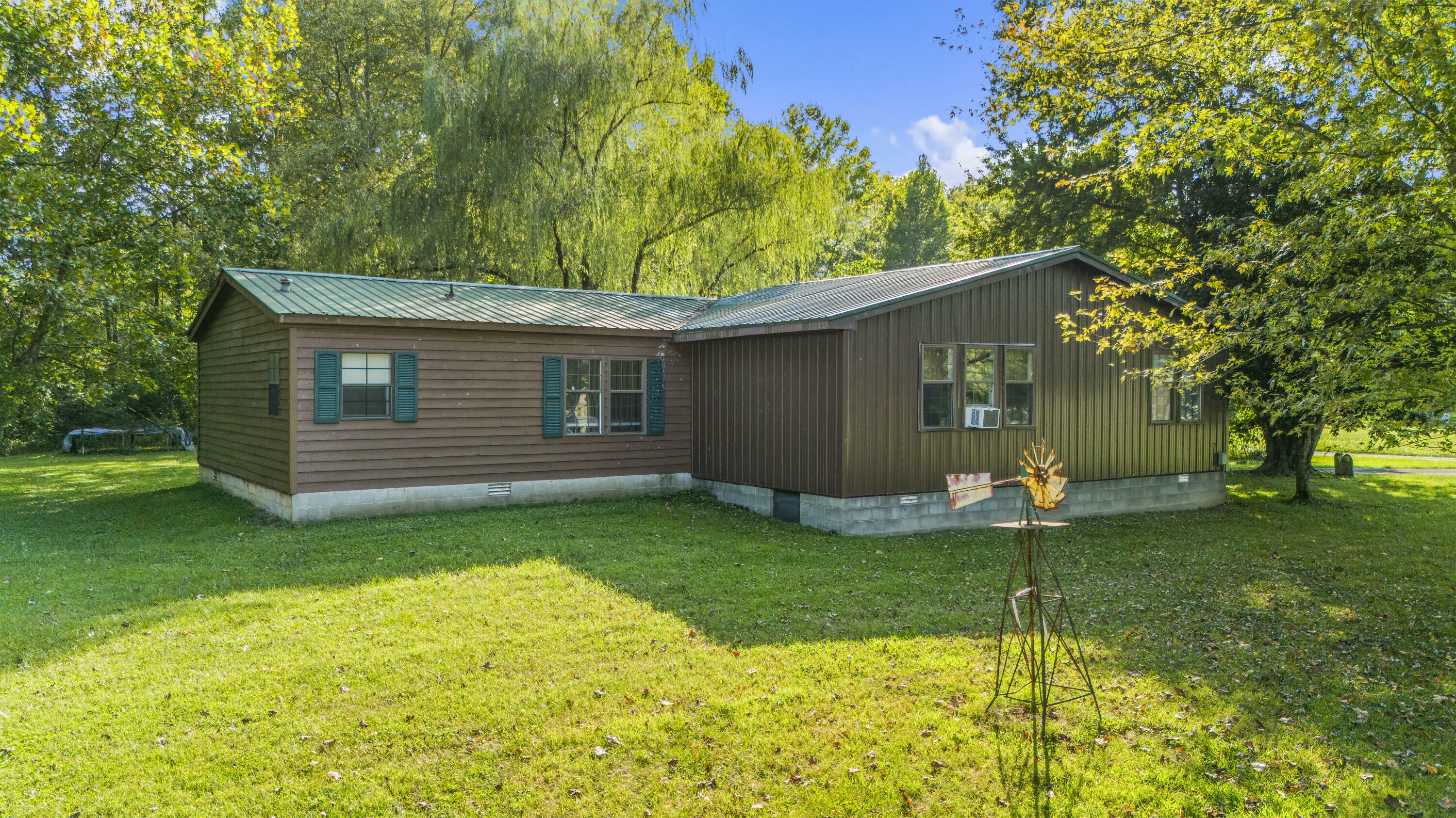 Property Photo:  17710 Morehead Road  KY 41093 