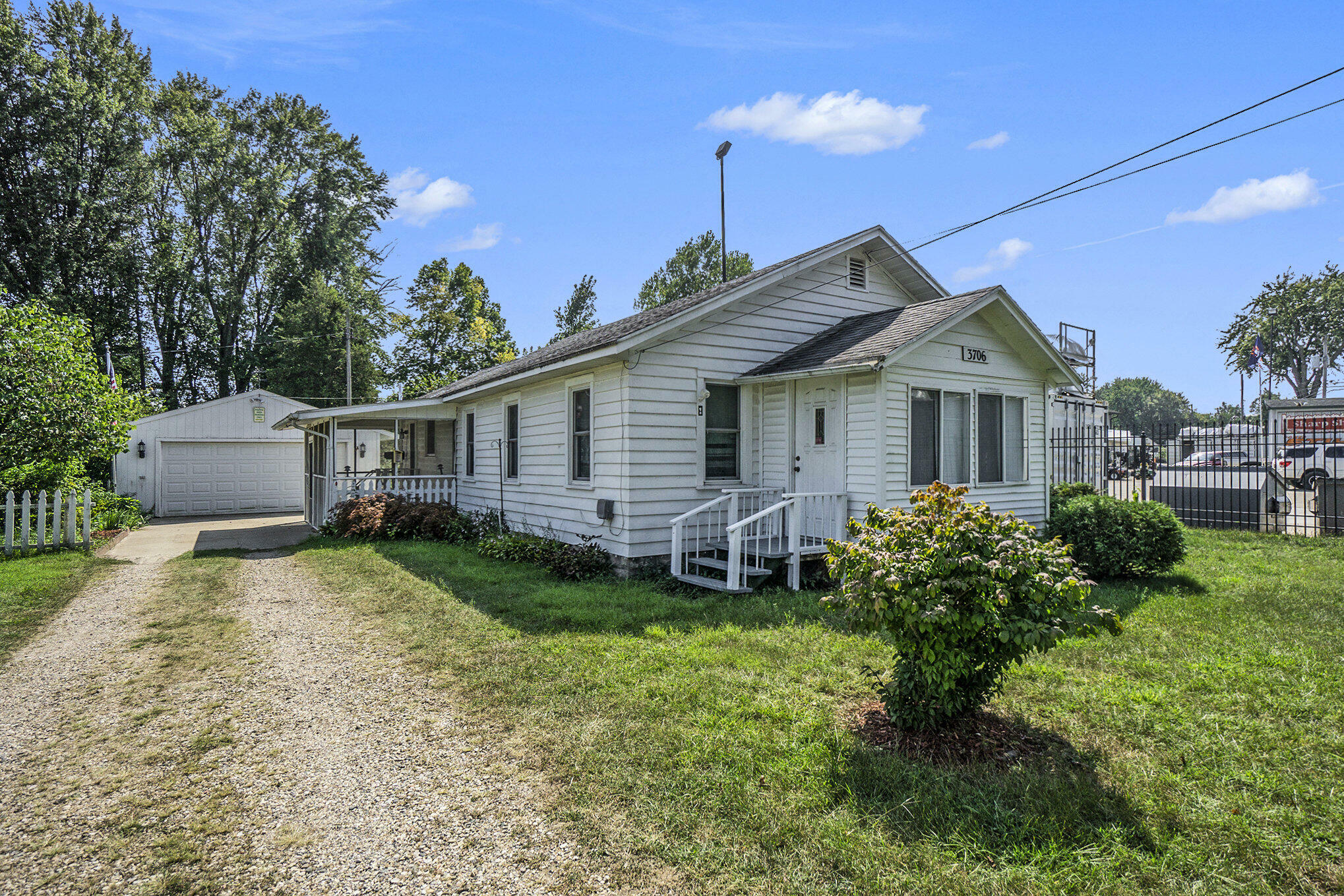 Property Photo:  3706 Lake Street  MI 49048 