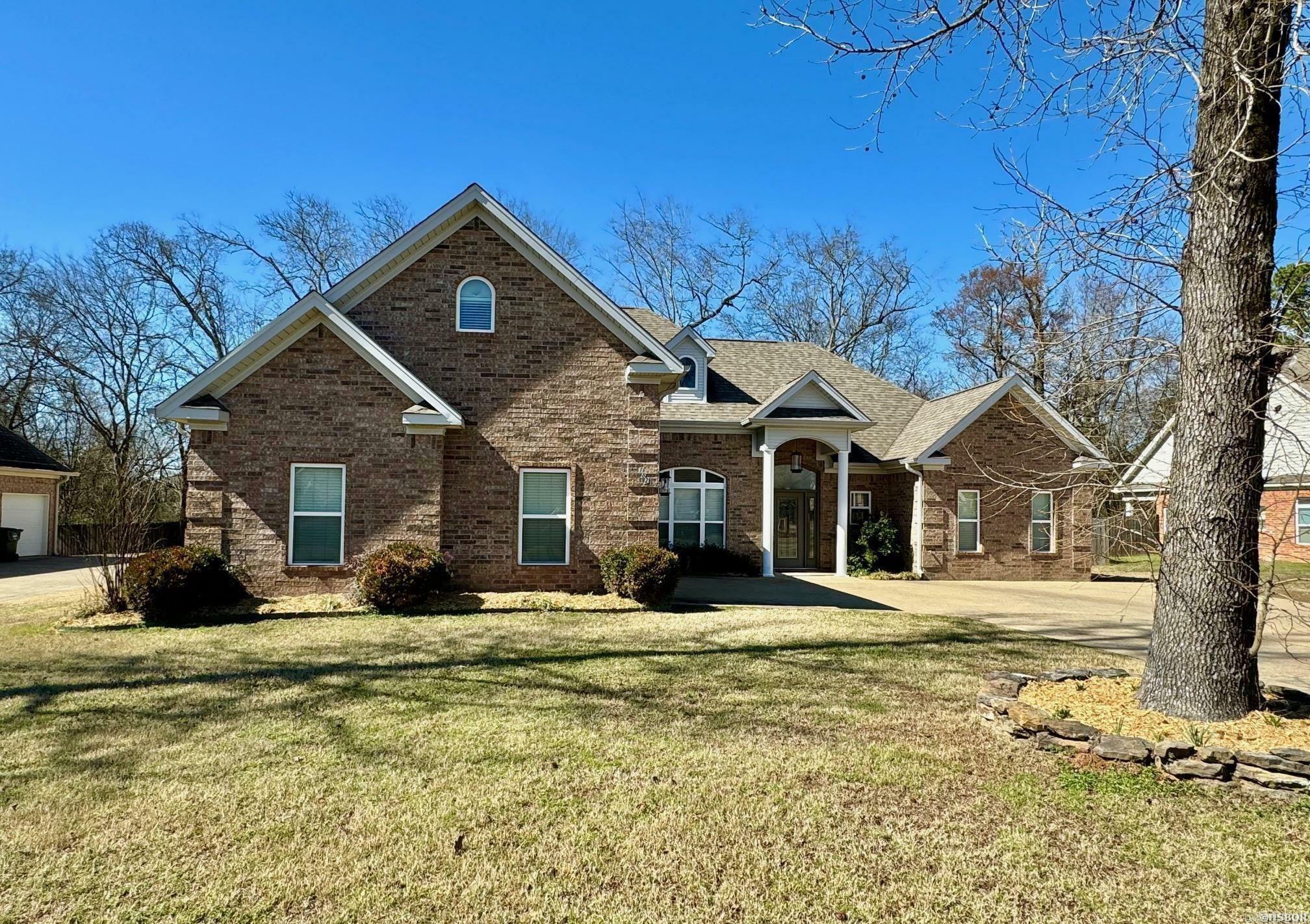 Property Photo:  182 Eagle Rock Circle  AR 71901 