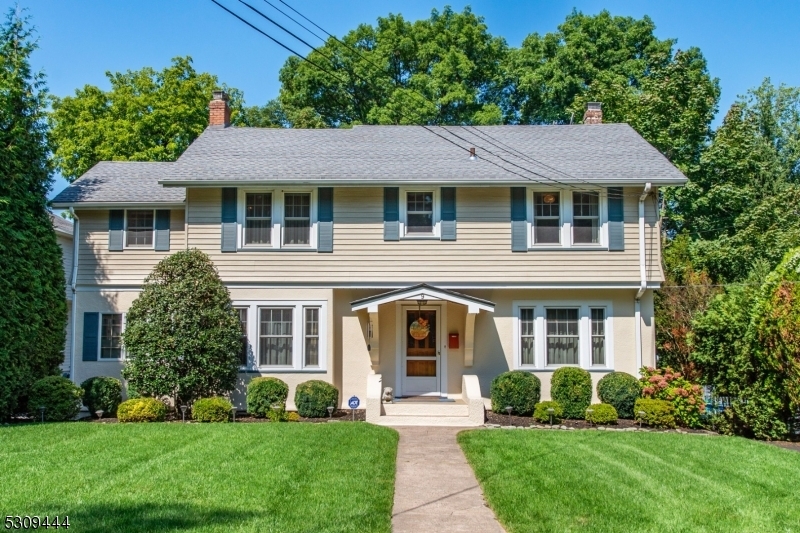 Property Photo: 9 Thrumont Rd NJ 07006