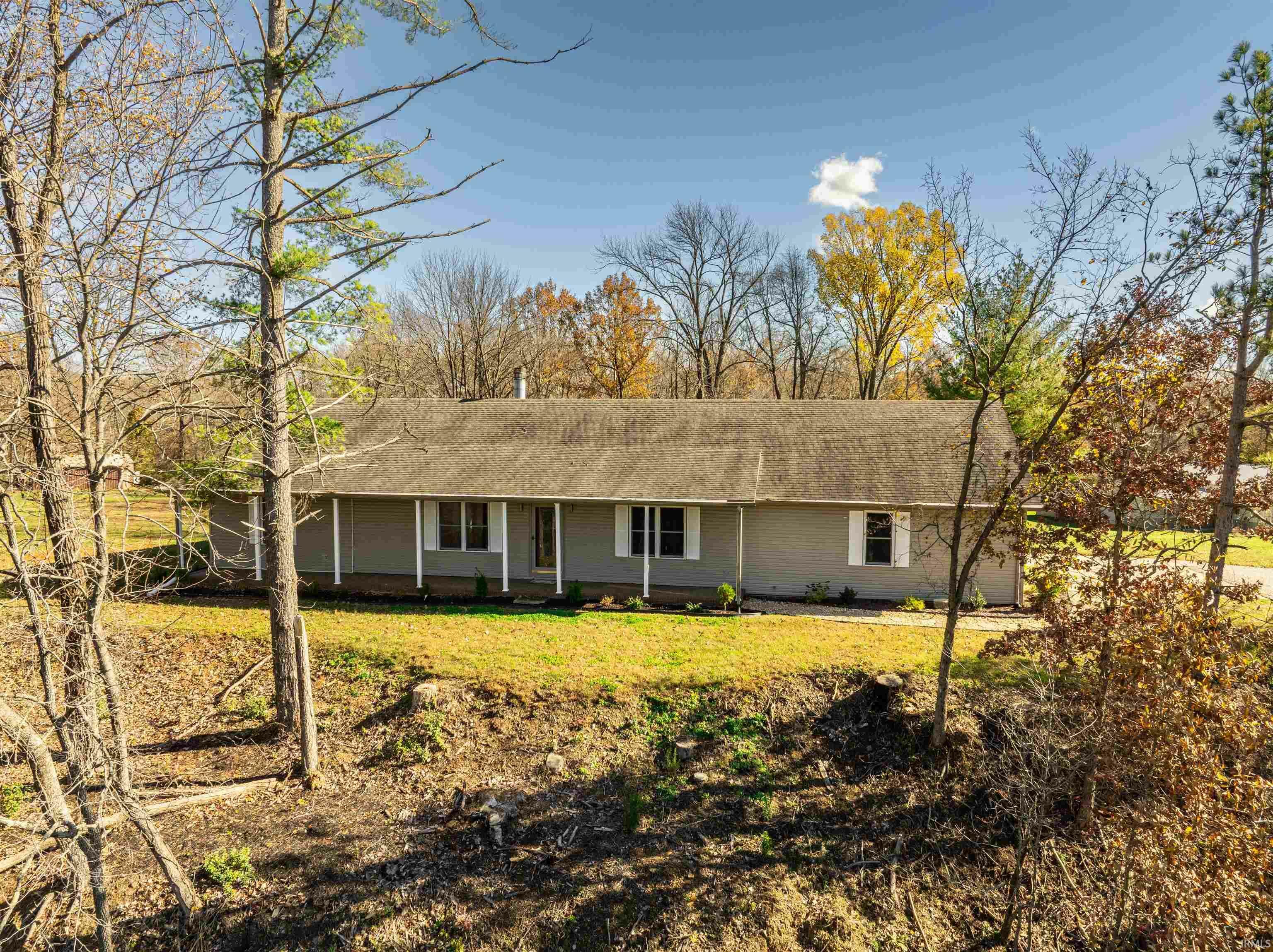 Property Photo: 822 S Pelzer Road IN 47601
