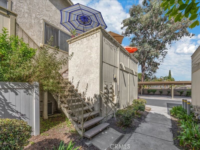 Property Photo:  1049 W Francis Street D  CA 91762 