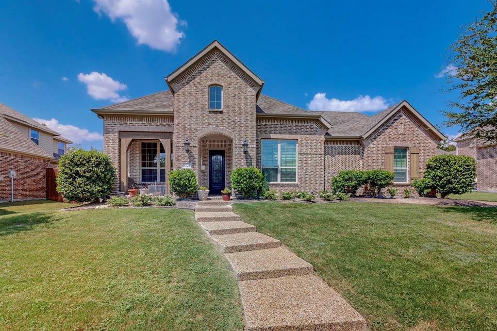 Property Photo:  1021 White Crest Lane  TX 75078 