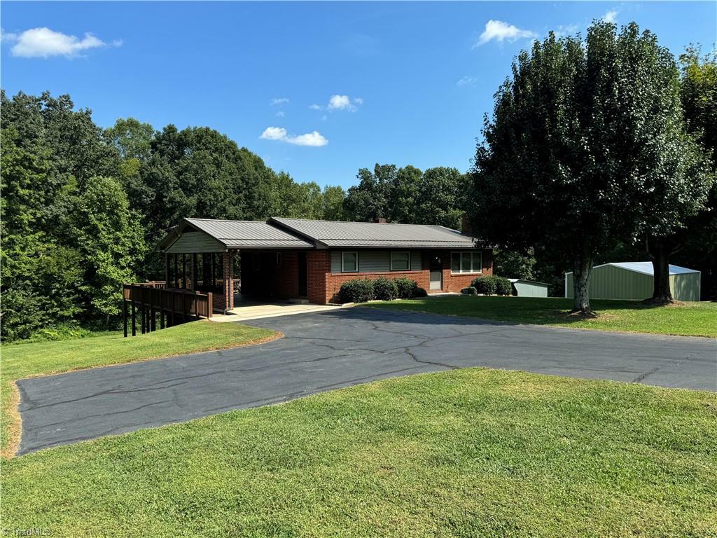 Property Photo:  2038 Hunting Creek Road  NC 28659 