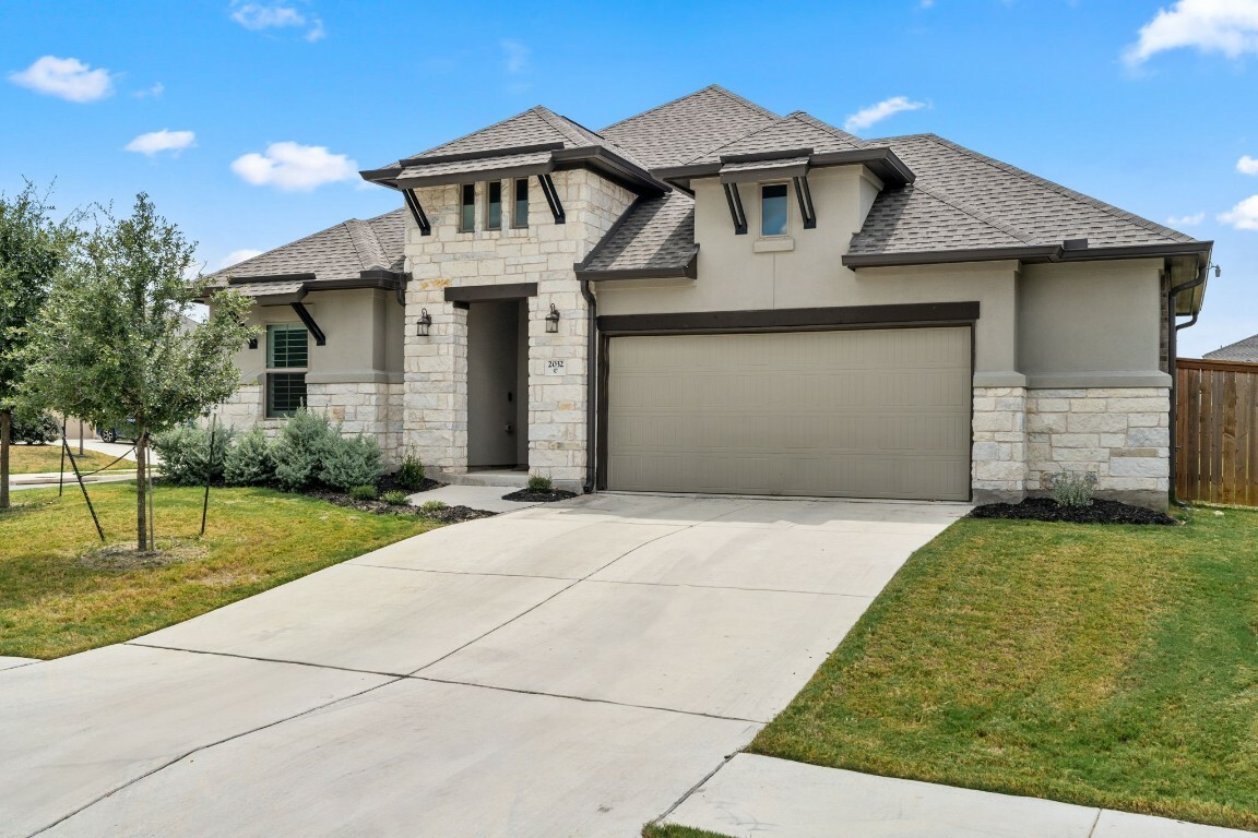 2032 Caritas Drive  Leander TX 78641 photo