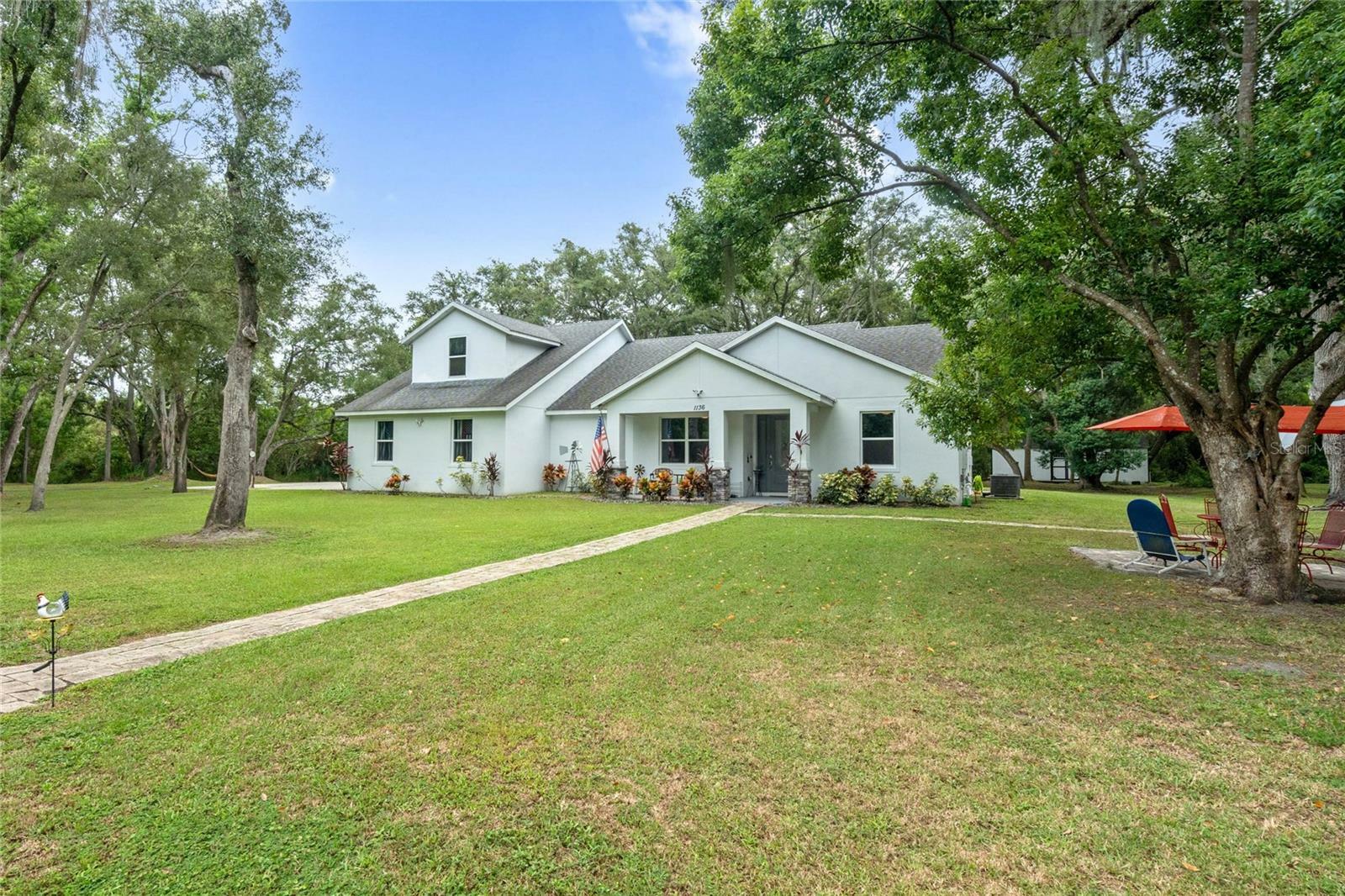 Property Photo: 1136 Brick Rd FL 34787