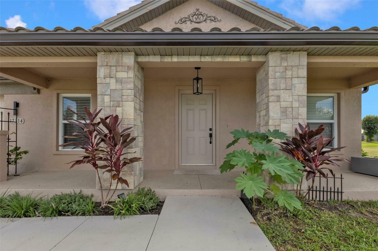 Property Photo:  17314 Cape Horn Boulevard  FL 33955 