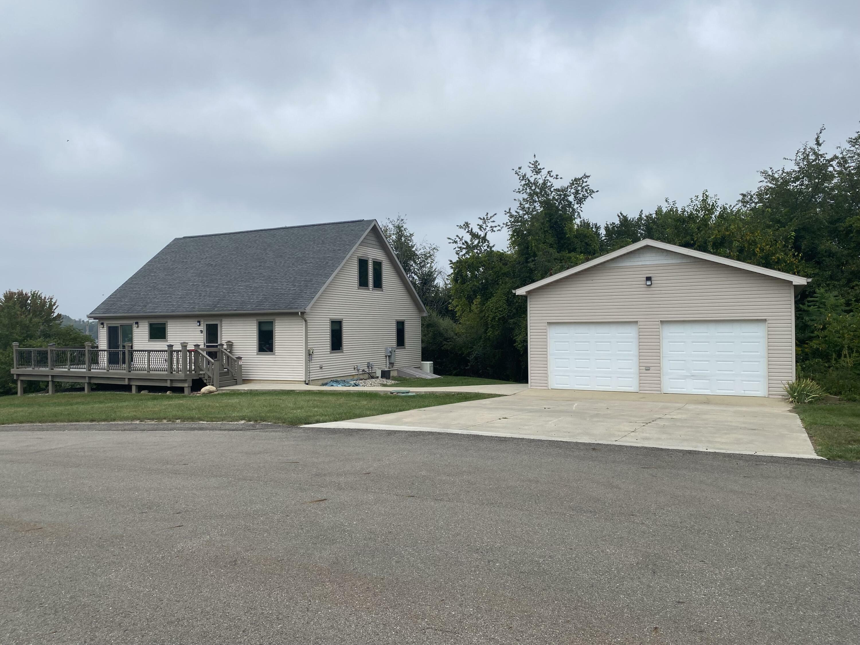 Property Photo:  1644 Hilltop Drive  MI 49232 