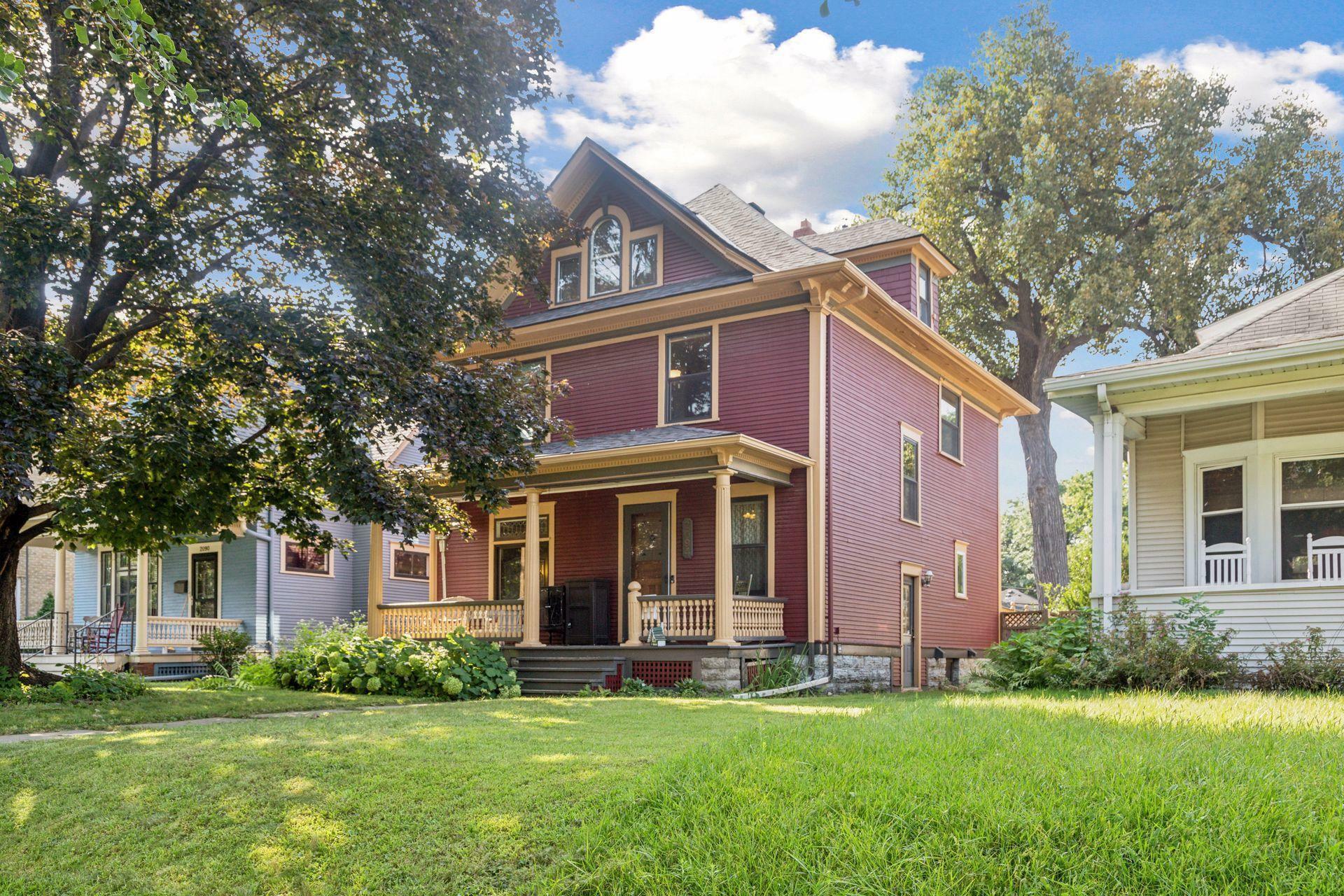 Property Photo:  2094 Marshall Avenue  MN 55104 