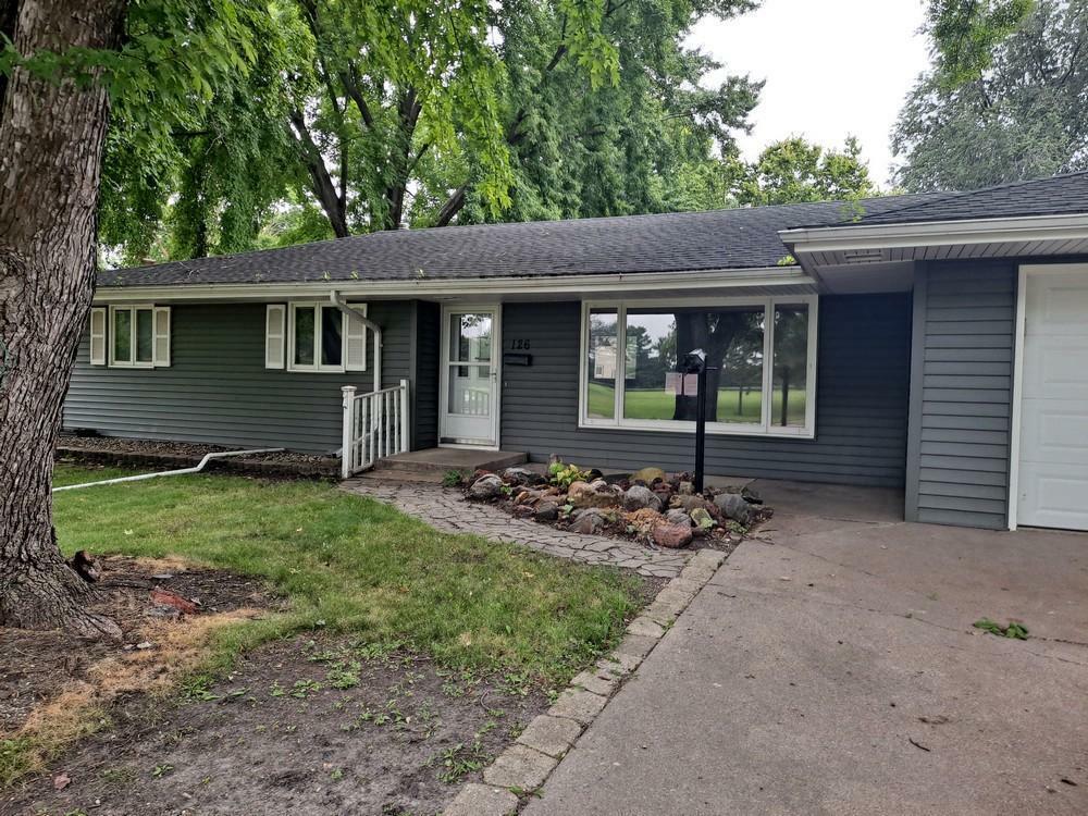 Property Photo:  126 N High Drive NE  MN 55350 