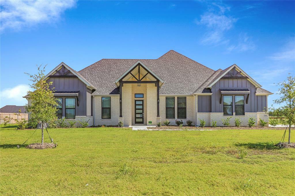 Property Photo:  2241 La Escalero Ranch Road  TX 75165 