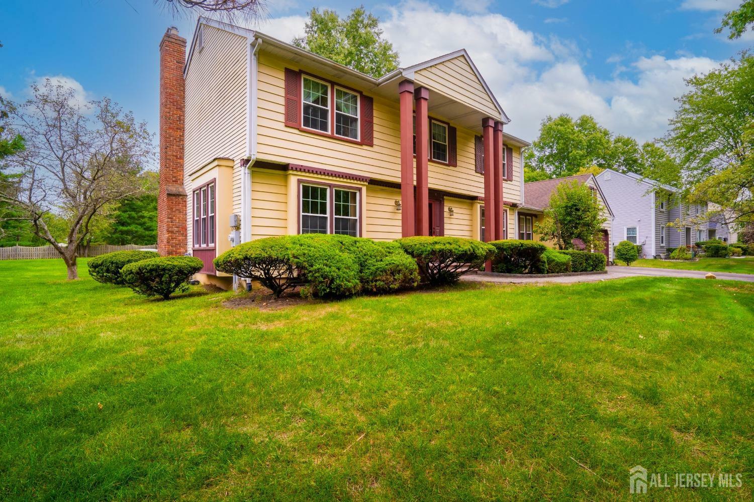 Property Photo:  39 Cartwright Drive  NJ 08550 