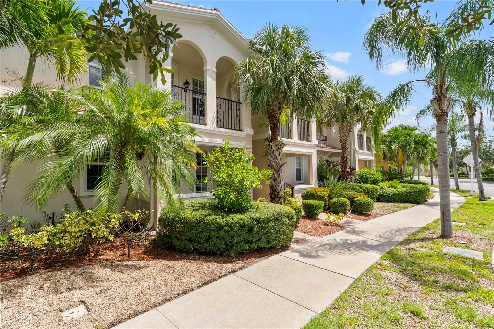 Property Photo:  6002 Madrano Drive  FL 34232 