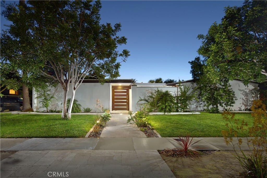 1501 Anita Lane  Newport Beach CA 92660 photo