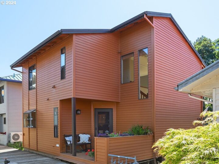 3939 N Marine Dr 23  Portland OR 97217 photo